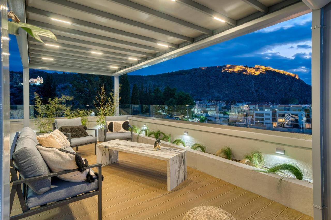 Апартаменти Chameleon Premium Loft Нафпліон Екстер'єр фото